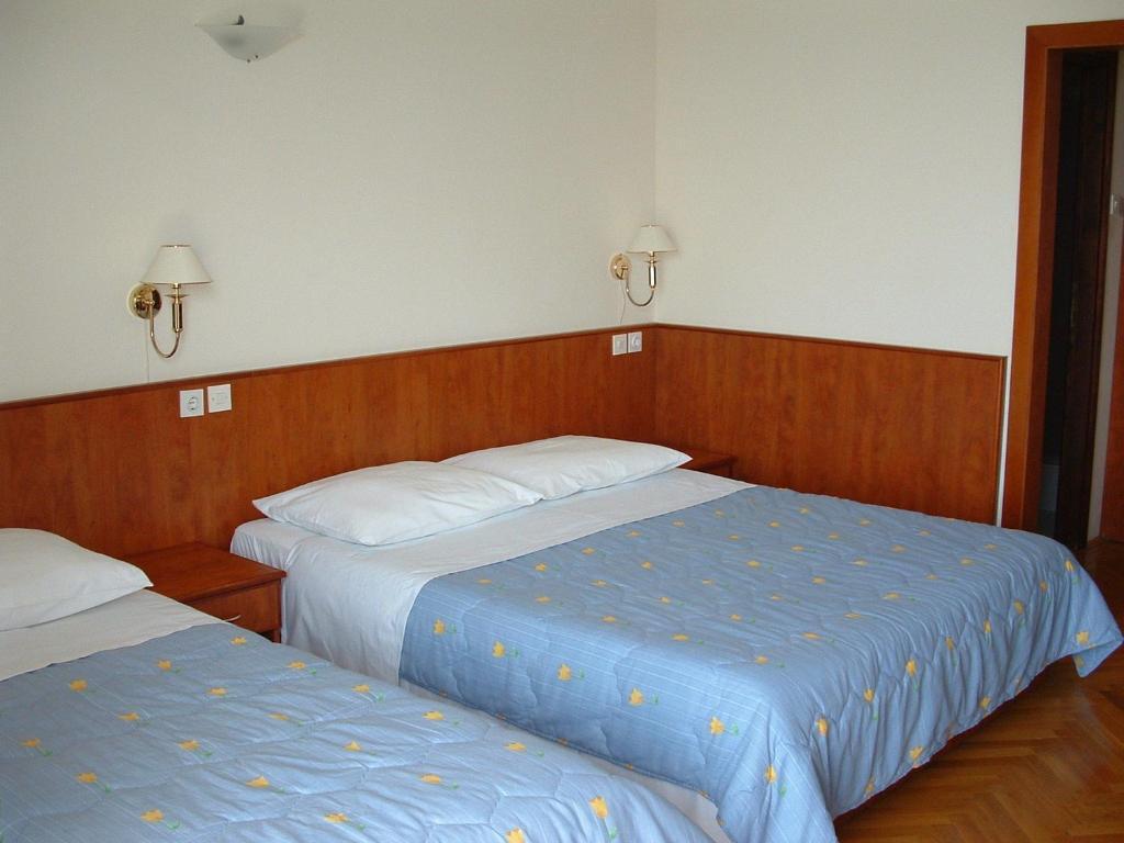 Apartments Mladina Mimice Cameră foto