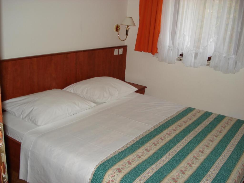 Apartments Mladina Mimice Cameră foto